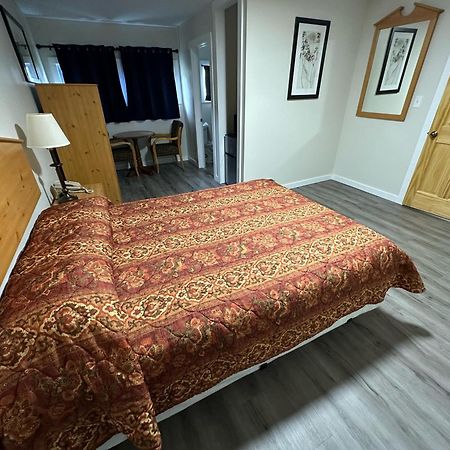 Oakdell Motel Waterford Ct Екстер'єр фото