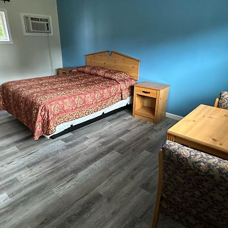 Oakdell Motel Waterford Ct Екстер'єр фото