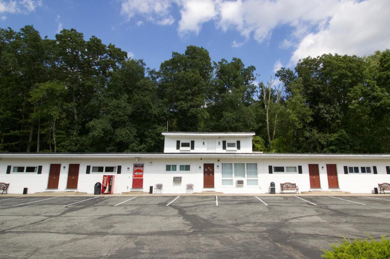 Oakdell Motel Waterford Ct Екстер'єр фото