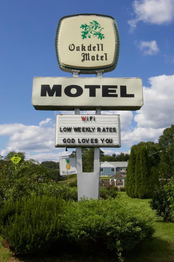 Oakdell Motel Waterford Ct Екстер'єр фото